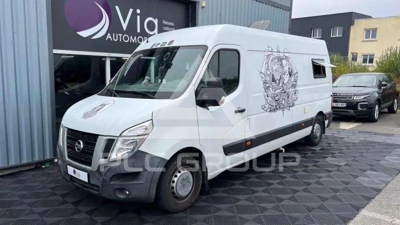 2016 Nissan NV 400