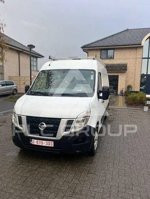 2016 Nissan NV 400