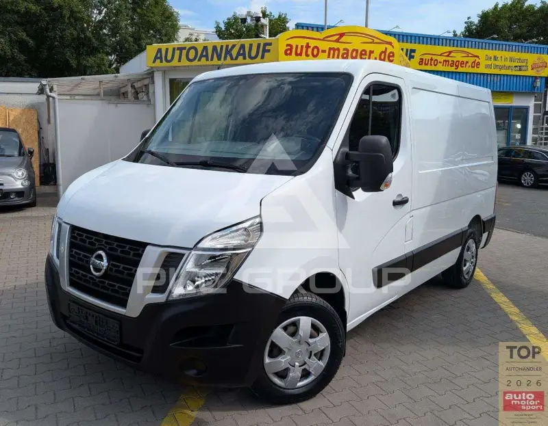 2016 Nissan NV 400