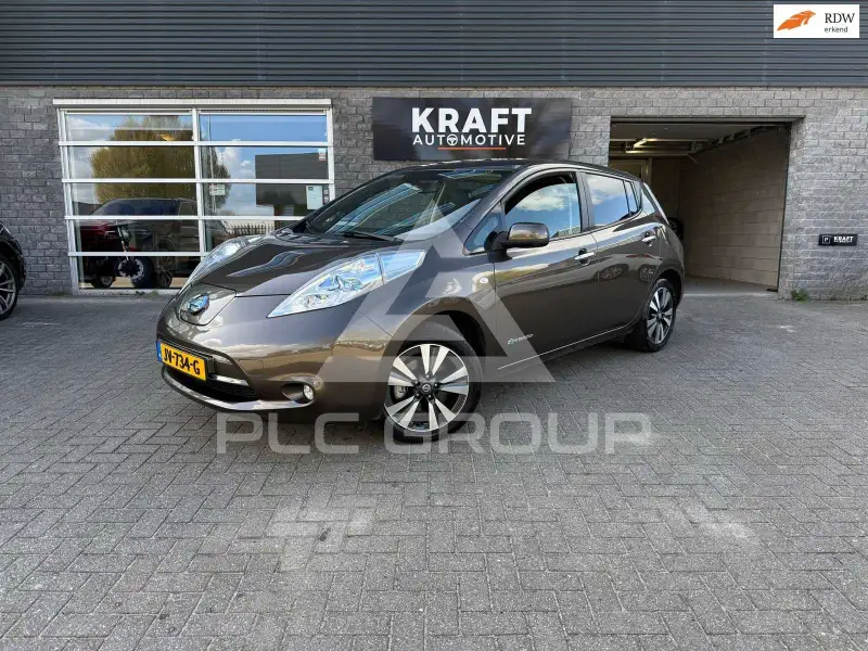 2016 Nissan LEAF