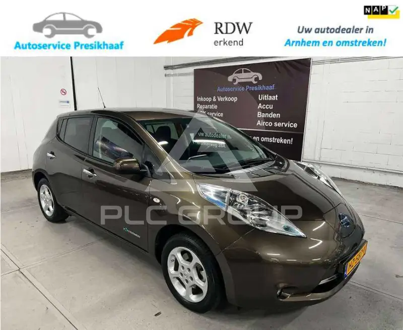 2016 Nissan LEAF