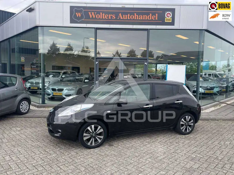 2016 Nissan LEAF