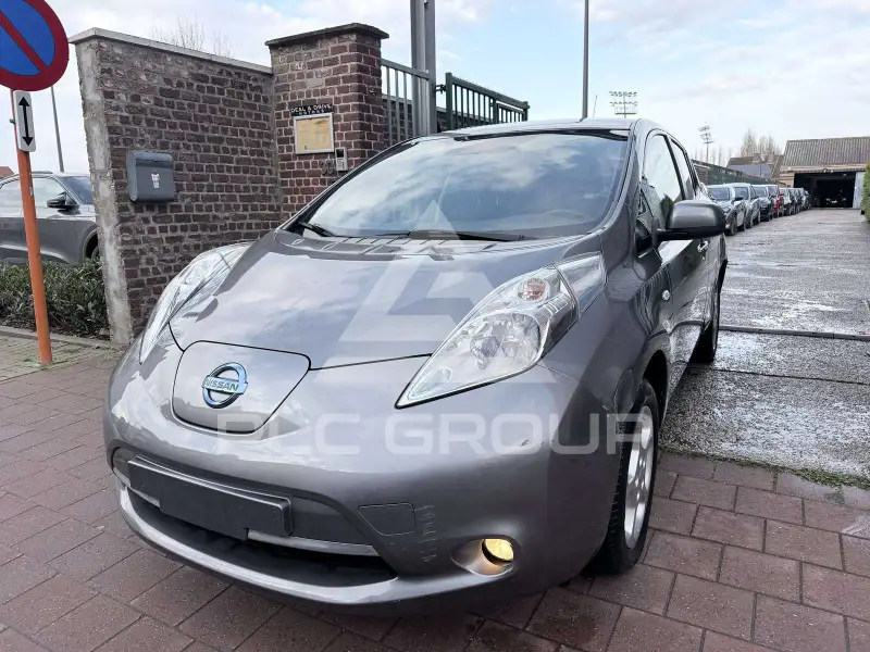 2016 Nissan LEAF