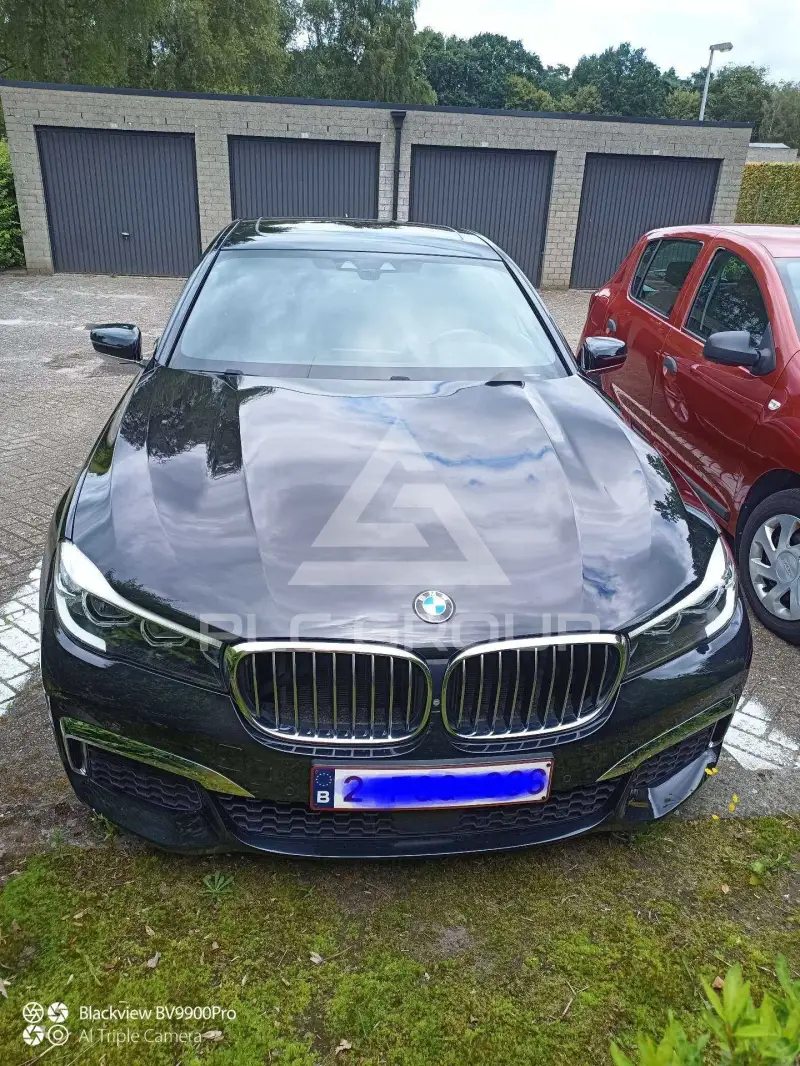 2016 BMW 740