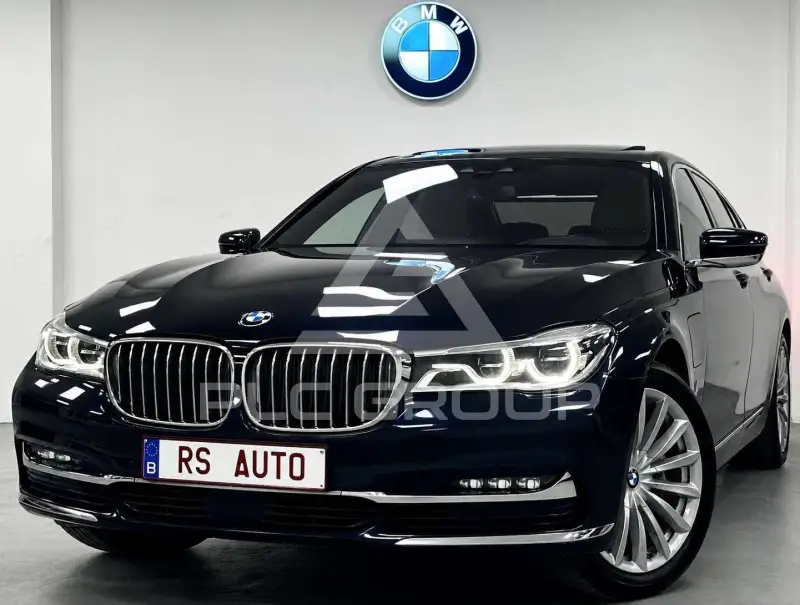 2016 BMW 740