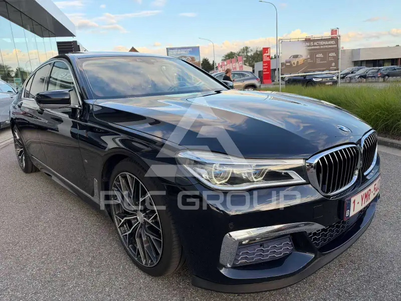 2016 BMW 740