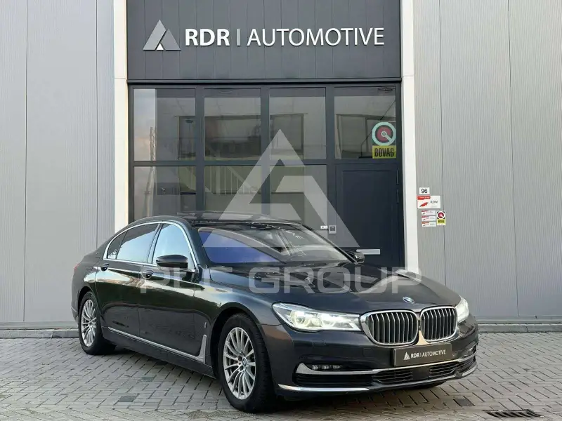 2016 BMW 740