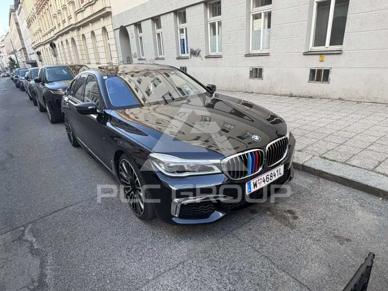 2016 BMW 740