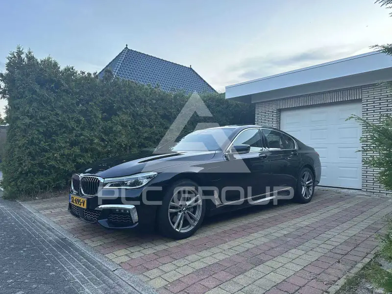 2016 BMW 740