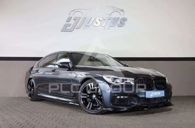 2016 BMW 740