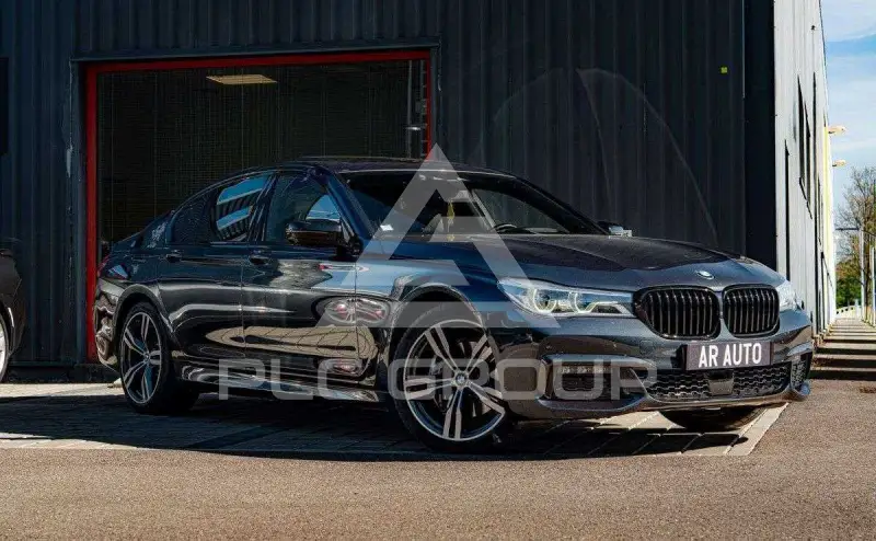 2016 BMW 740