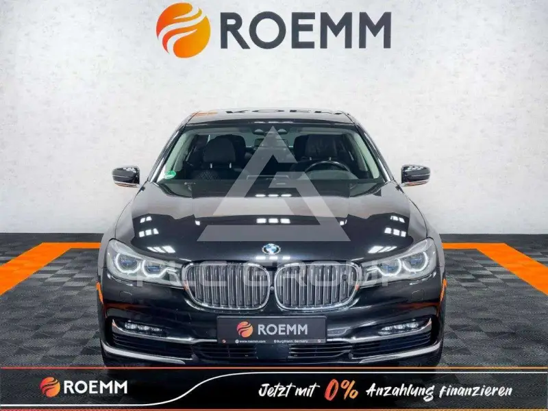 2016 BMW 740