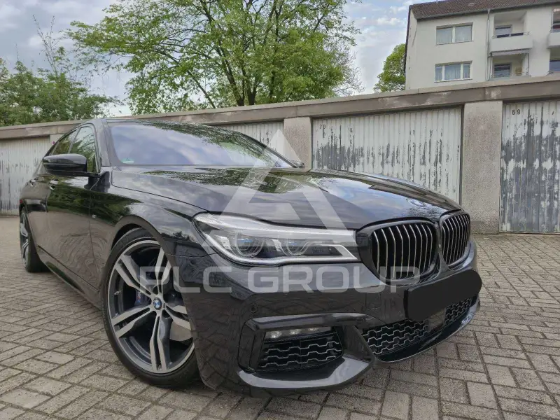 2016 BMW 750