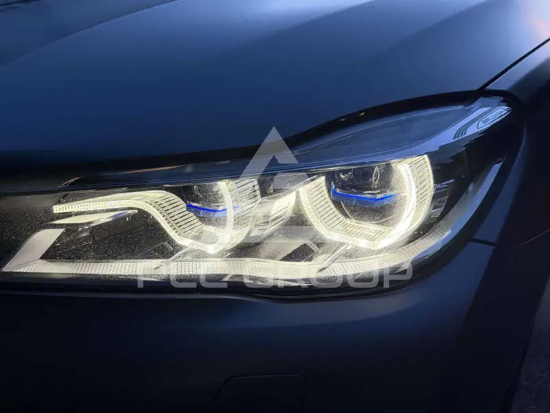 2016 BMW 750
