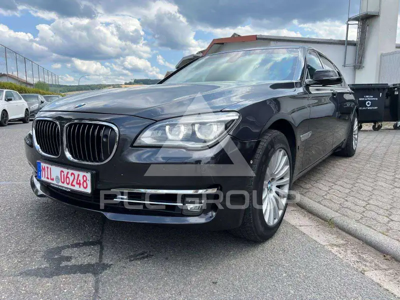 2016 BMW 760