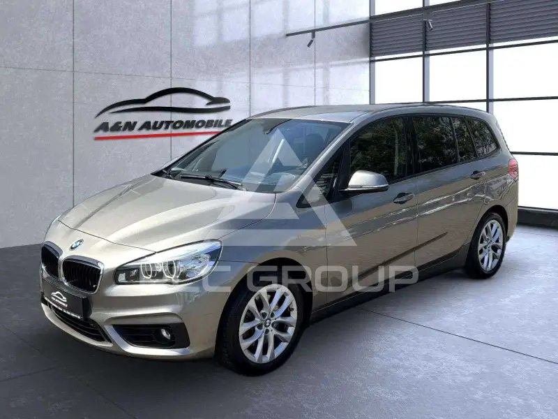 2016 BMW 220