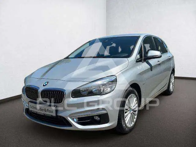 2016 BMW 220