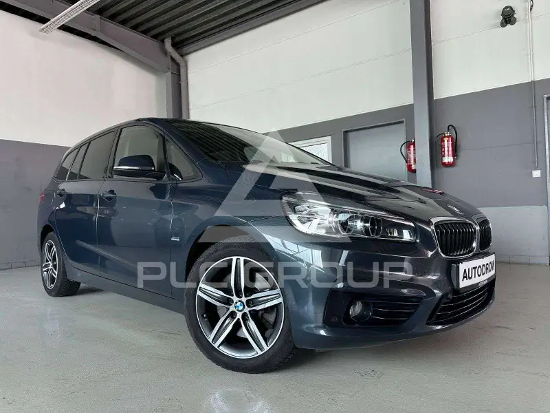 2016 BMW 220