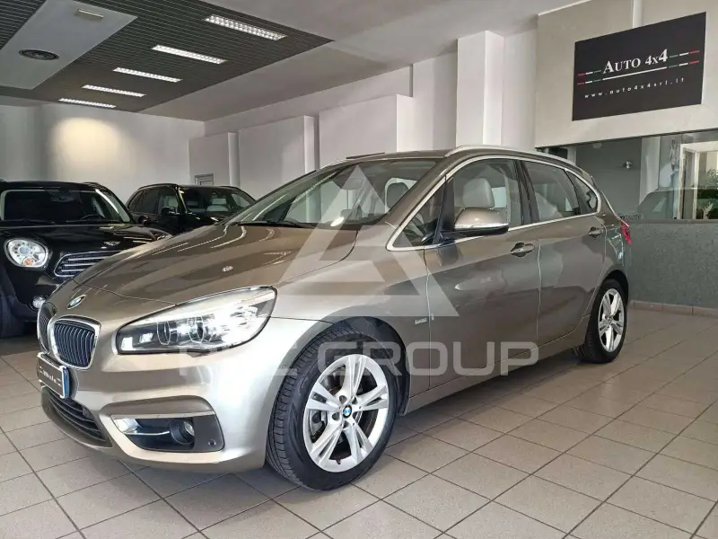 2016 BMW 220