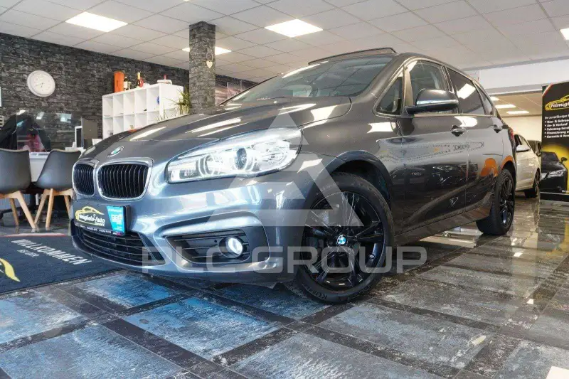 2016 BMW 220