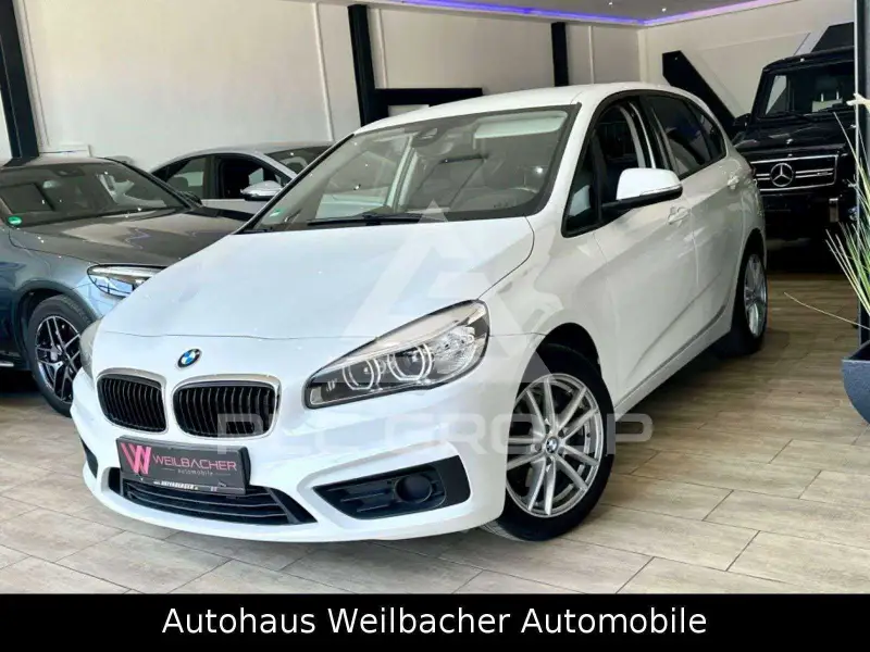 2016 BMW 220