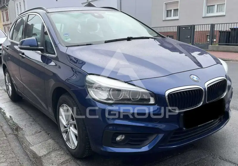2016 BMW 220