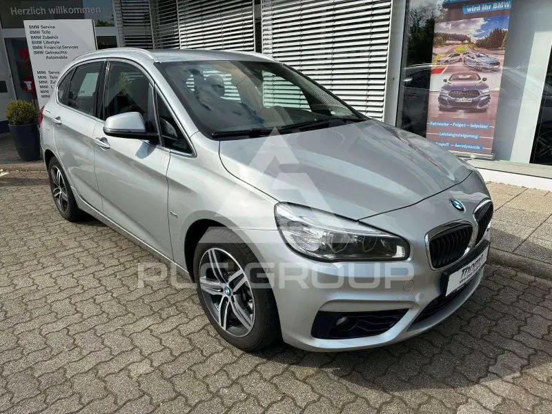 2016 BMW 220