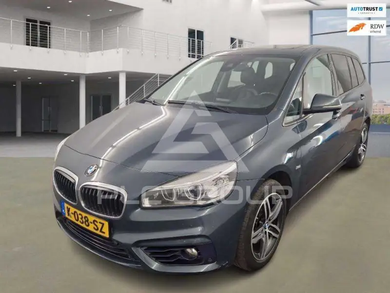 2016 BMW 216
