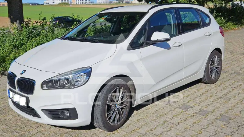 2016 BMW 216
