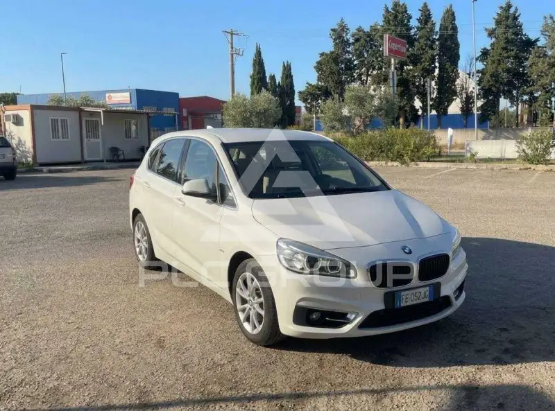 2016 BMW 216