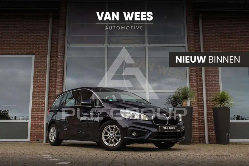 2016 BMW 216