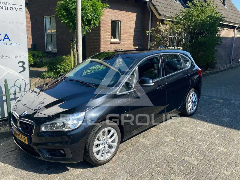 2016 BMW 225