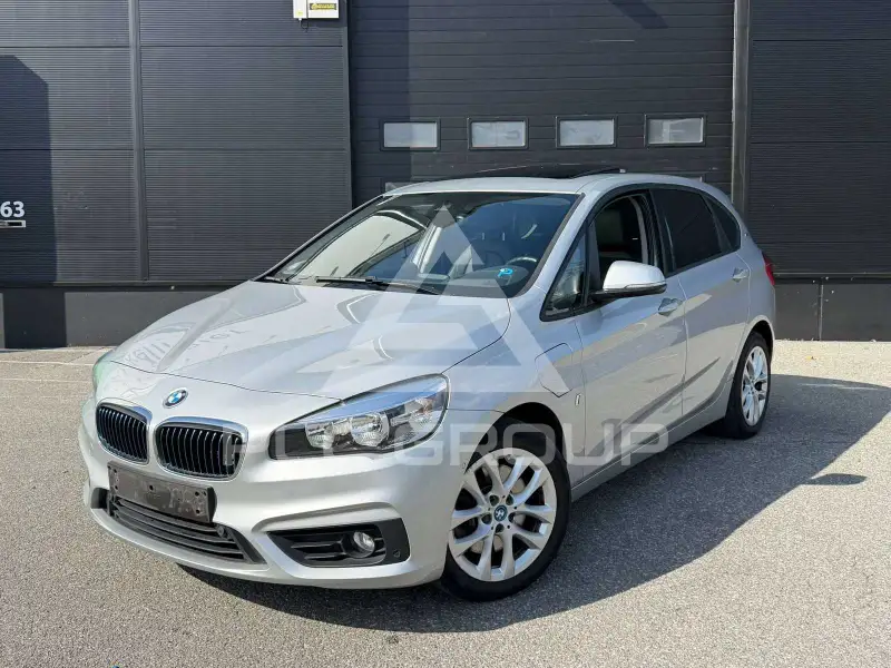 2016 BMW 225