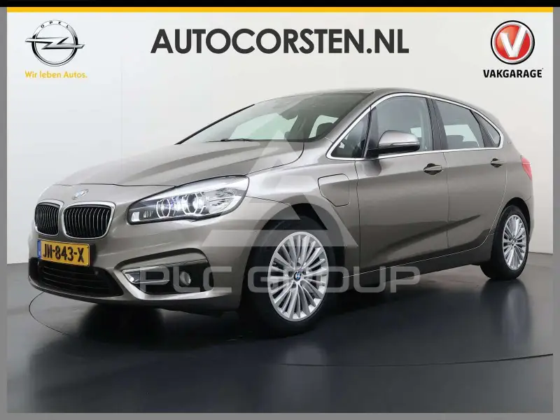 2016 BMW 225