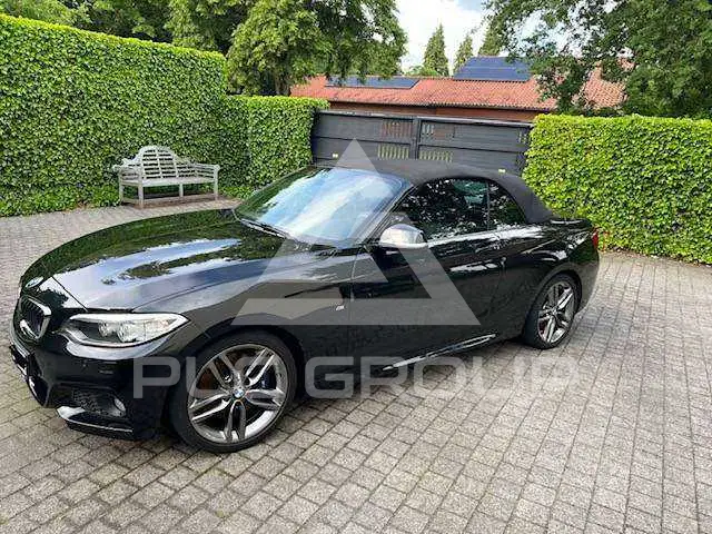 2016 BMW 225