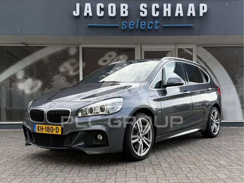 2016 BMW 225