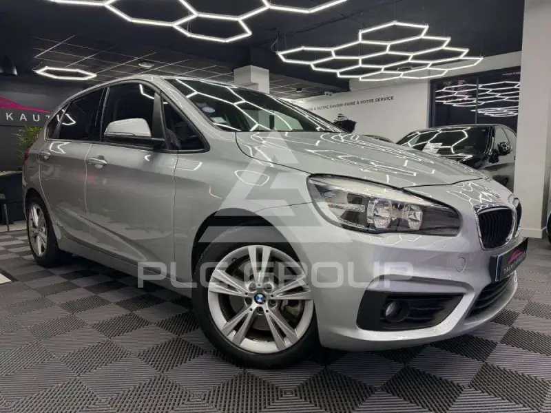 2016 BMW 225