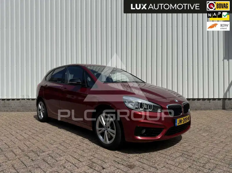 2016 BMW 225