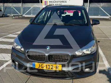 2016 BMW 225