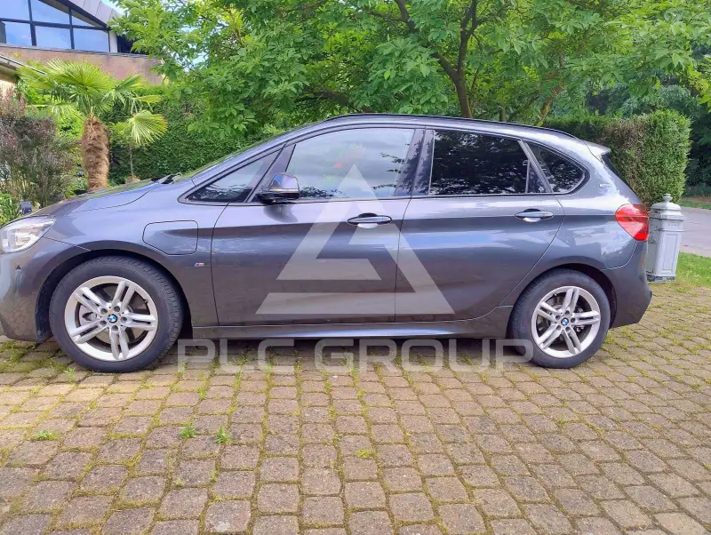 2016 BMW 225