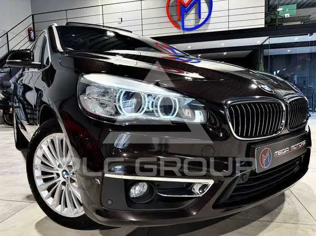 2016 BMW 225
