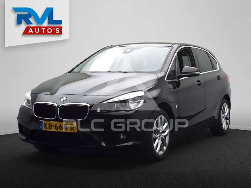 2016 BMW 225