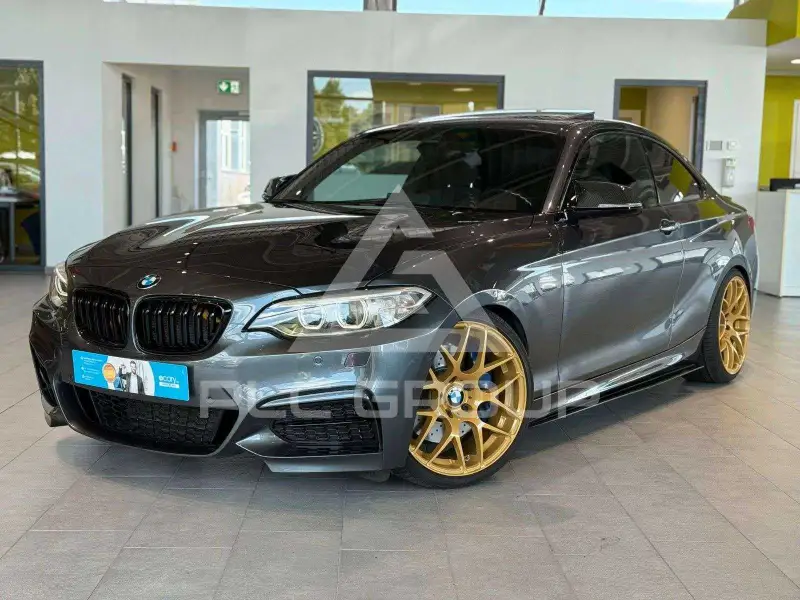2016 BMW 240M