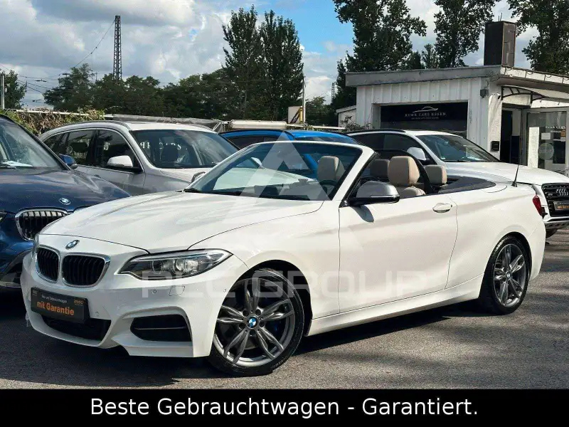 2016 BMW 240M