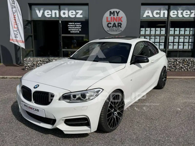 2016 BMW 240M