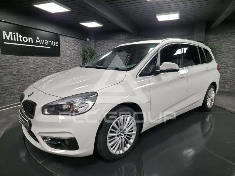 2016 BMW 218