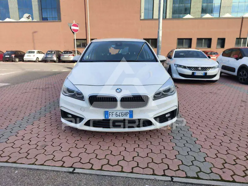 2016 BMW 218