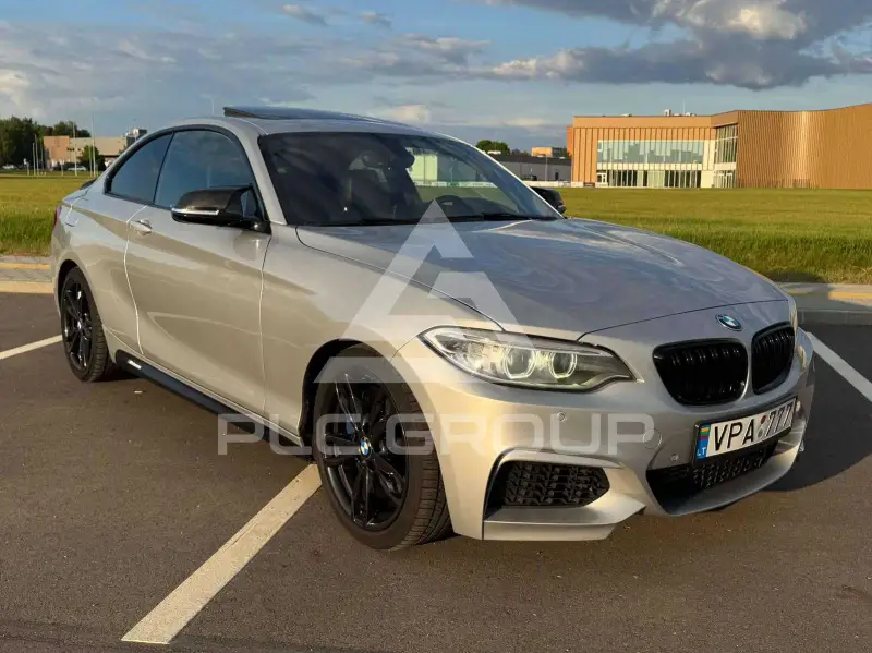 2016 BMW 235