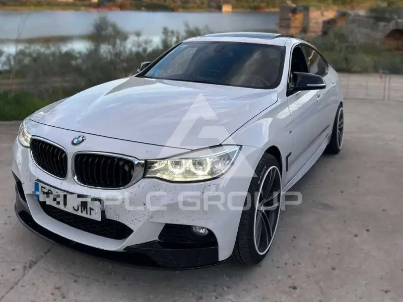 2016 BMW 320