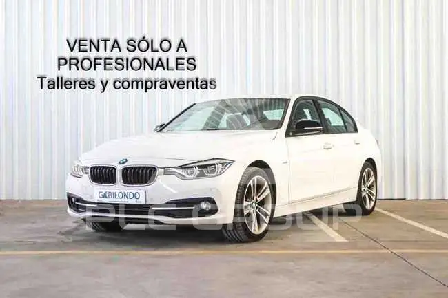 2016 BMW 320